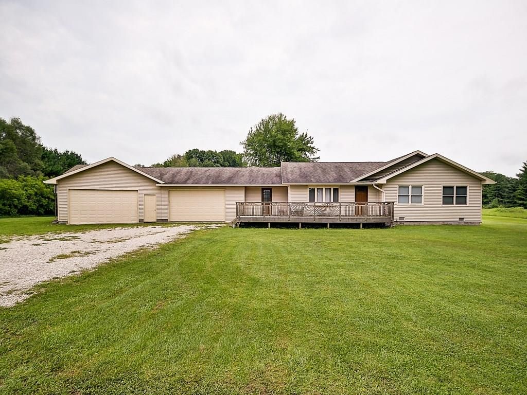 10 acres in Johnson County, Indiana