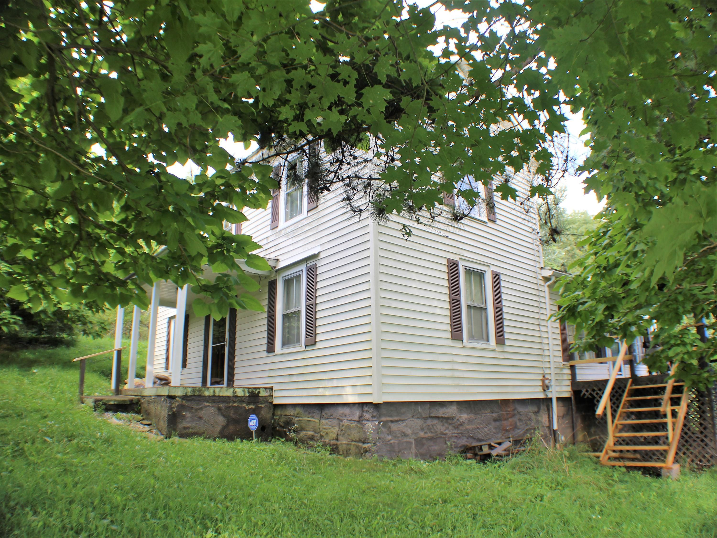 9.8 acres in Pocahontas County, West Virginia