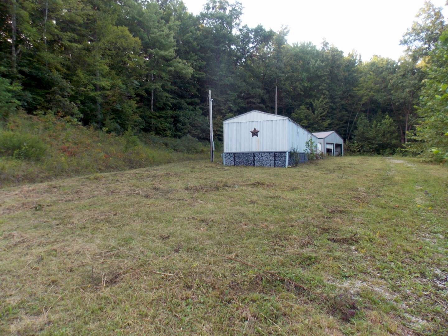 35 acres in County, Kentucky