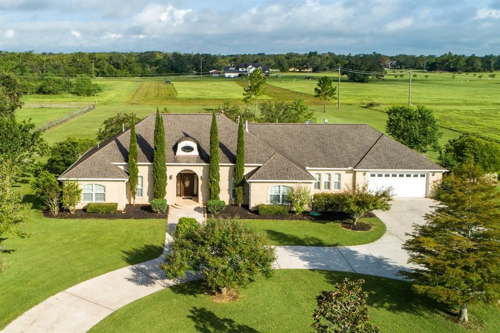 2 acres in Brazoria County, Texas