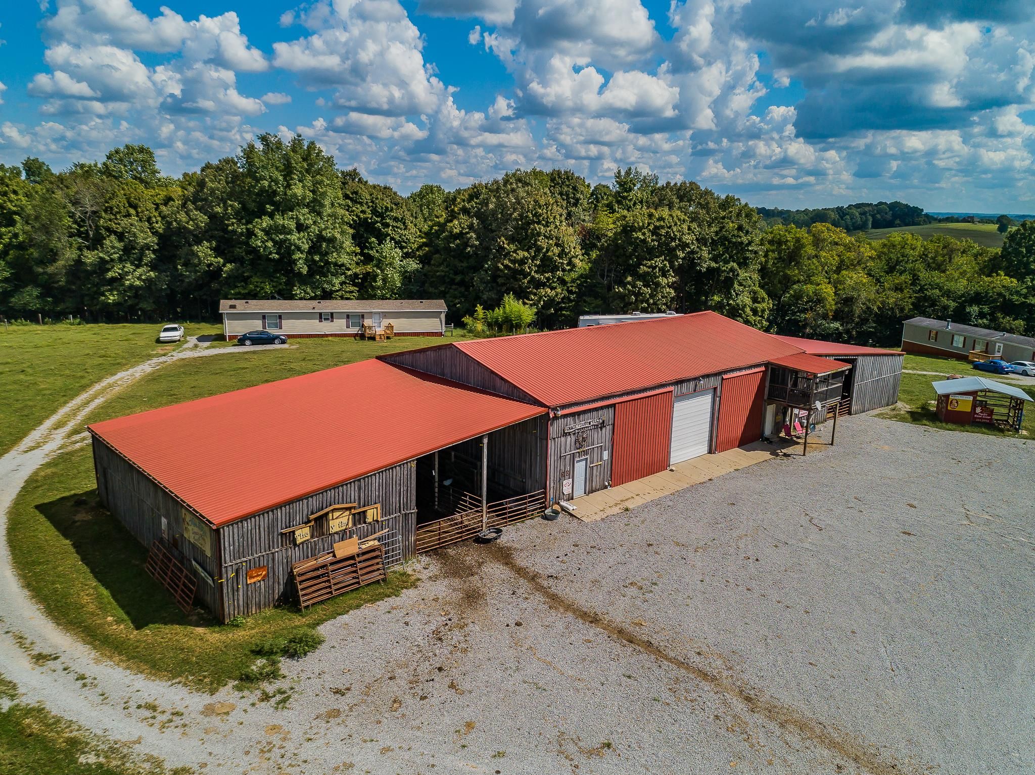 31.38 acres in Robertson County, Tennessee