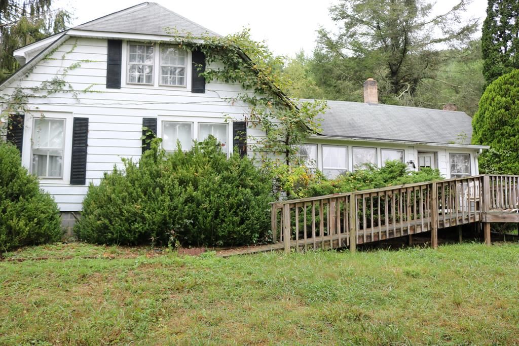 2 acres in Bland County, Virginia