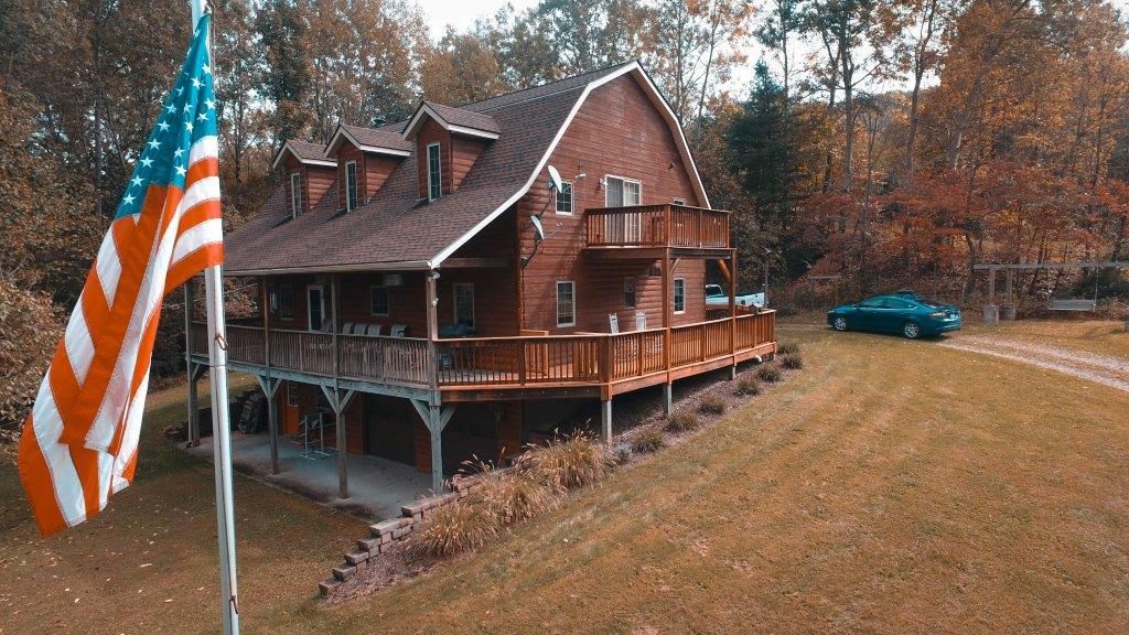 58.5 acres in Tuscarawas County, Ohio