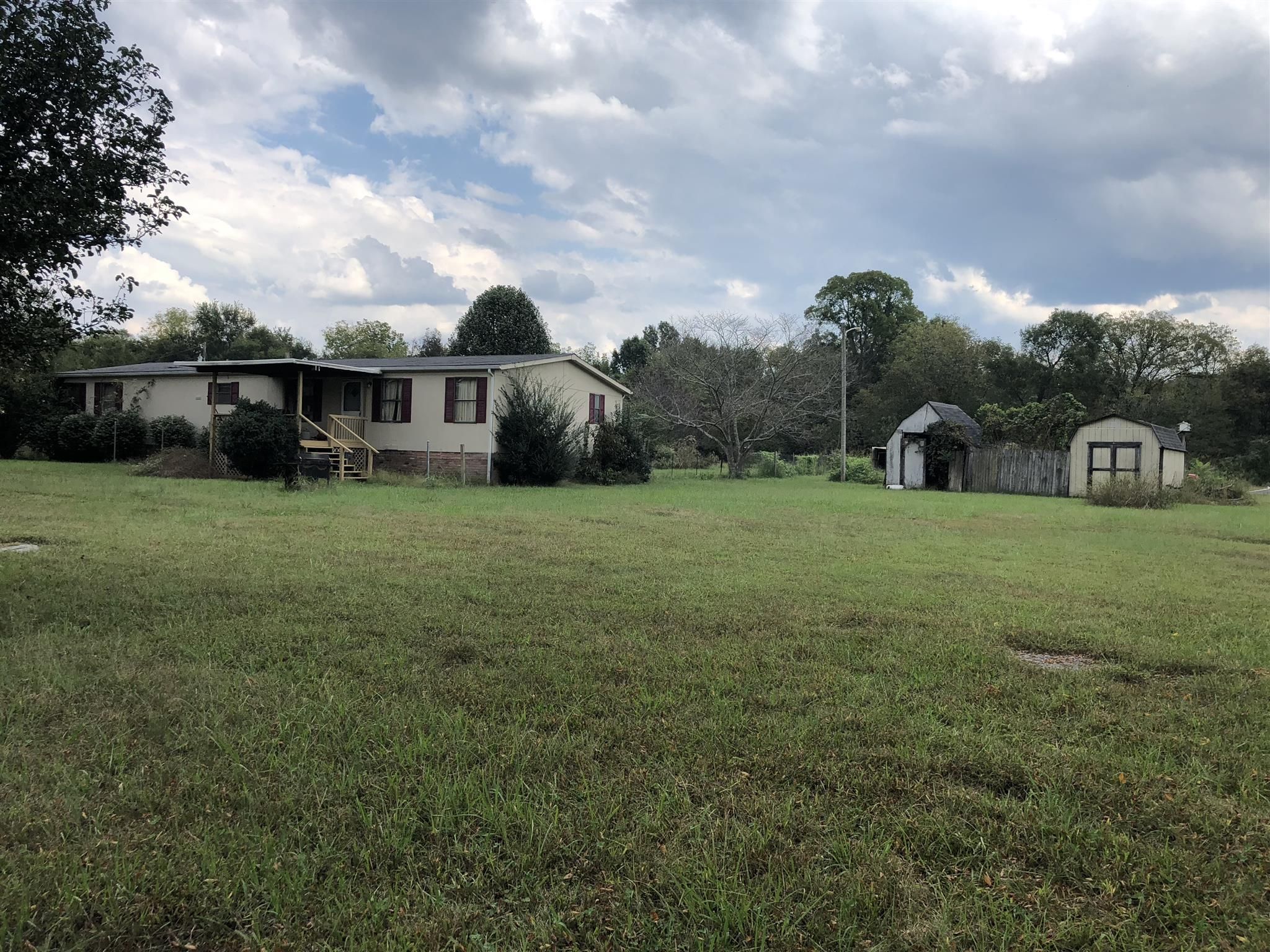 5 acres in Rutherford County, Tennessee