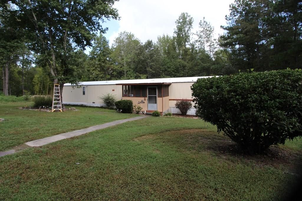 1.6 acres in McCormick County, South Carolina