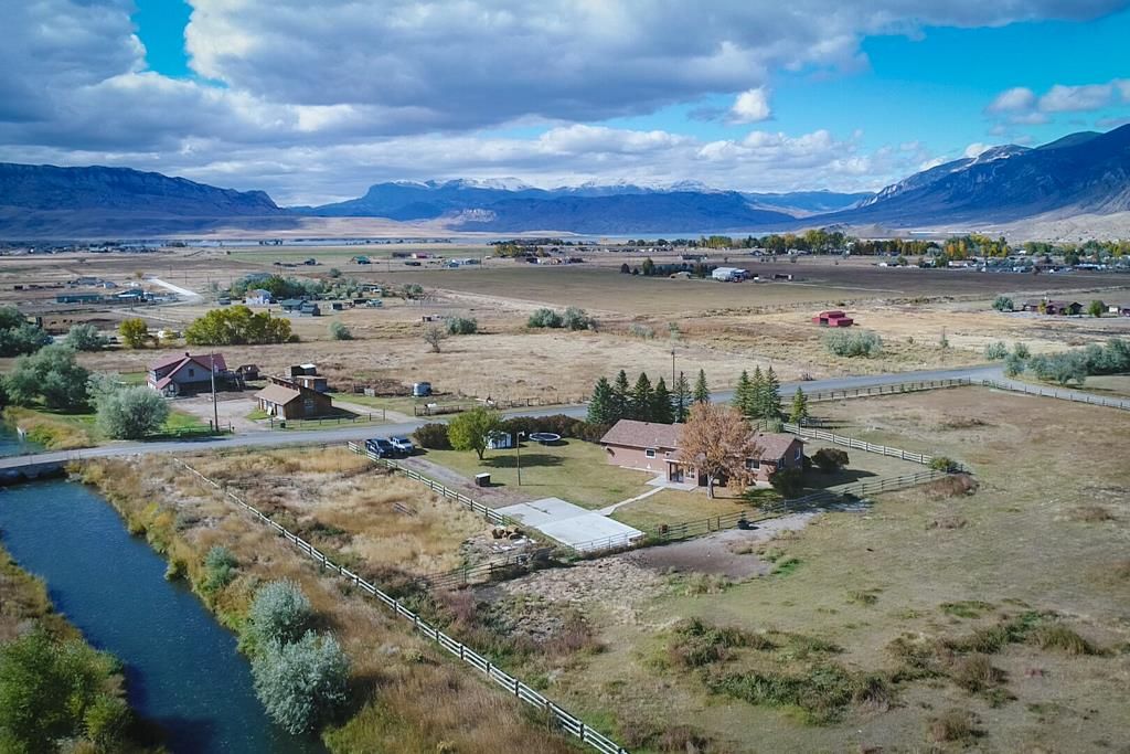 4.83 acres in Park County, Wyoming