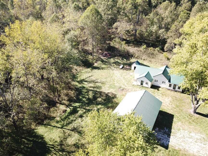 39 acres in Lawrence County, Indiana