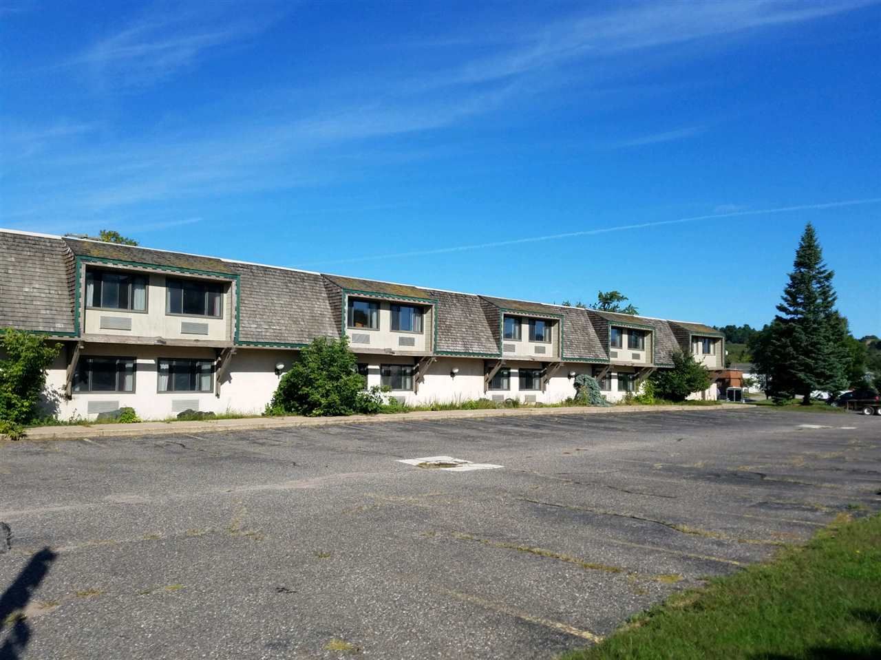 1.8 acres in Dickinson County, Michigan