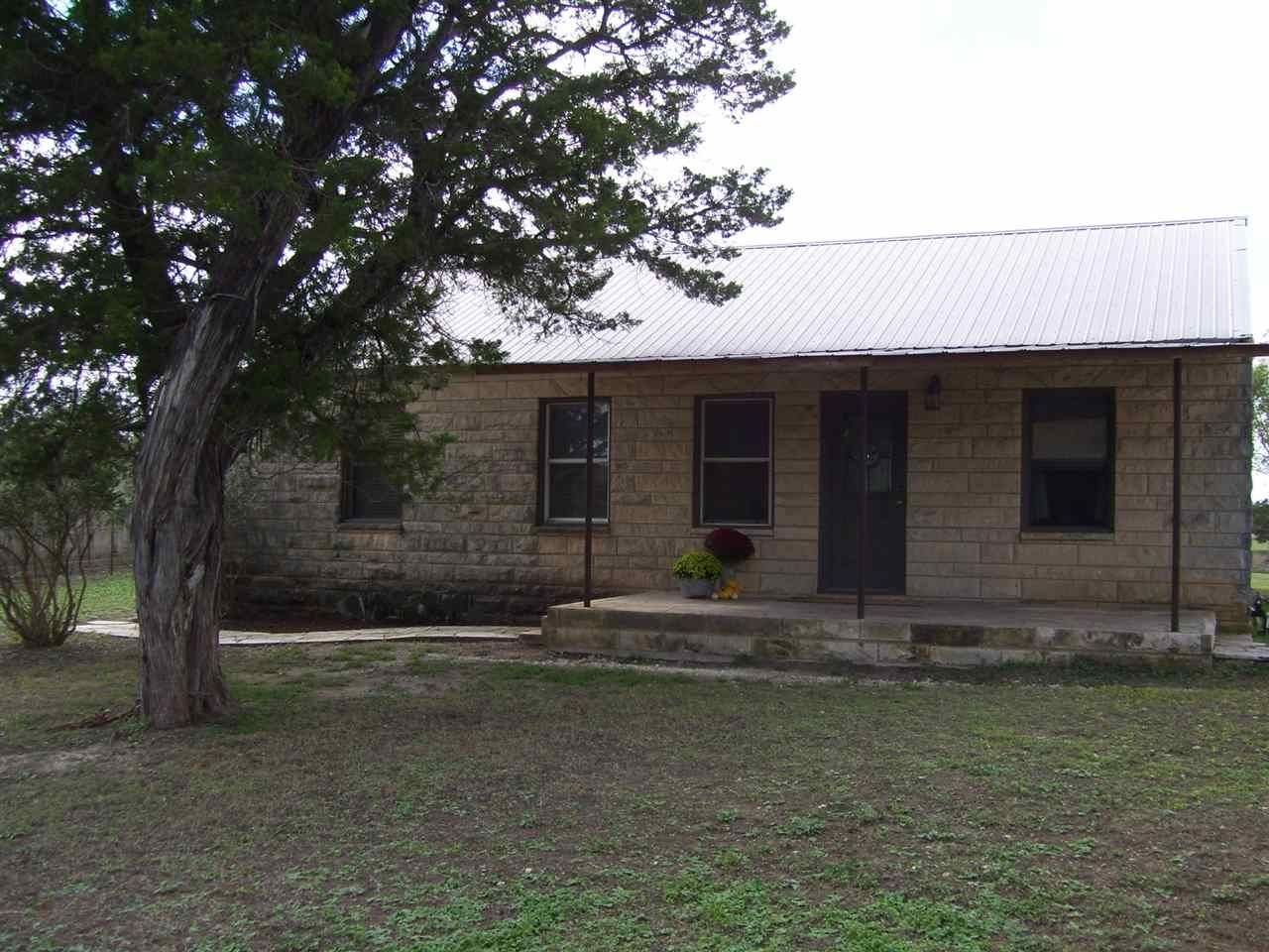 6.99 acres in County, Texas