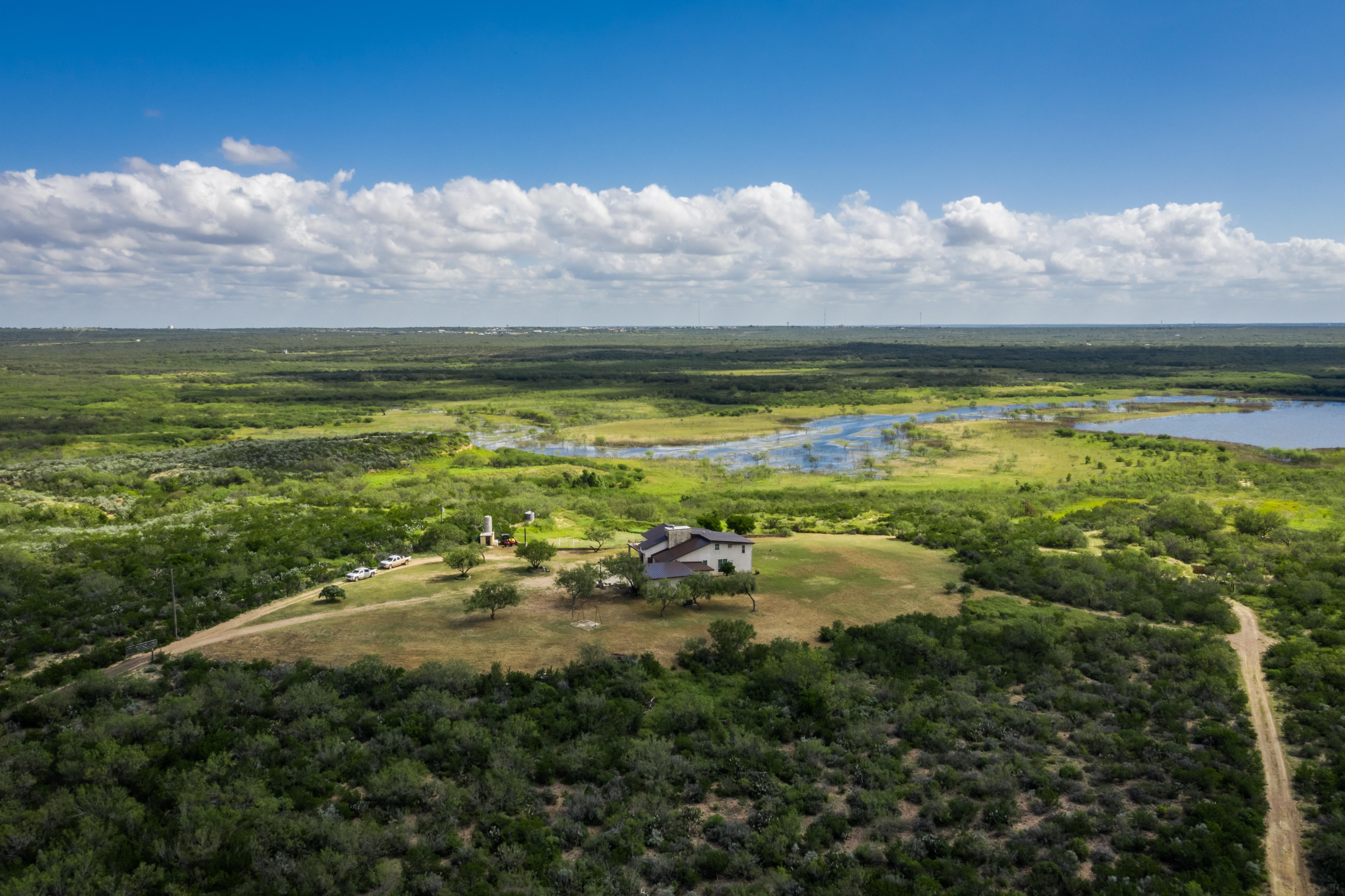3,009 acres in Zapata County, Texas