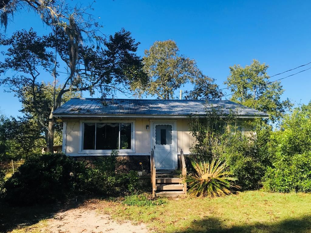 6 acres in Gilchrist County, Florida