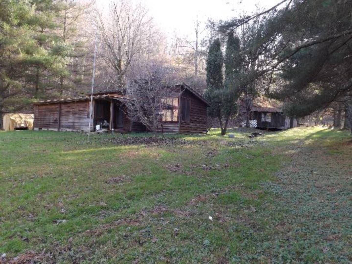 49.5 acres in Gilmer County, West Virginia