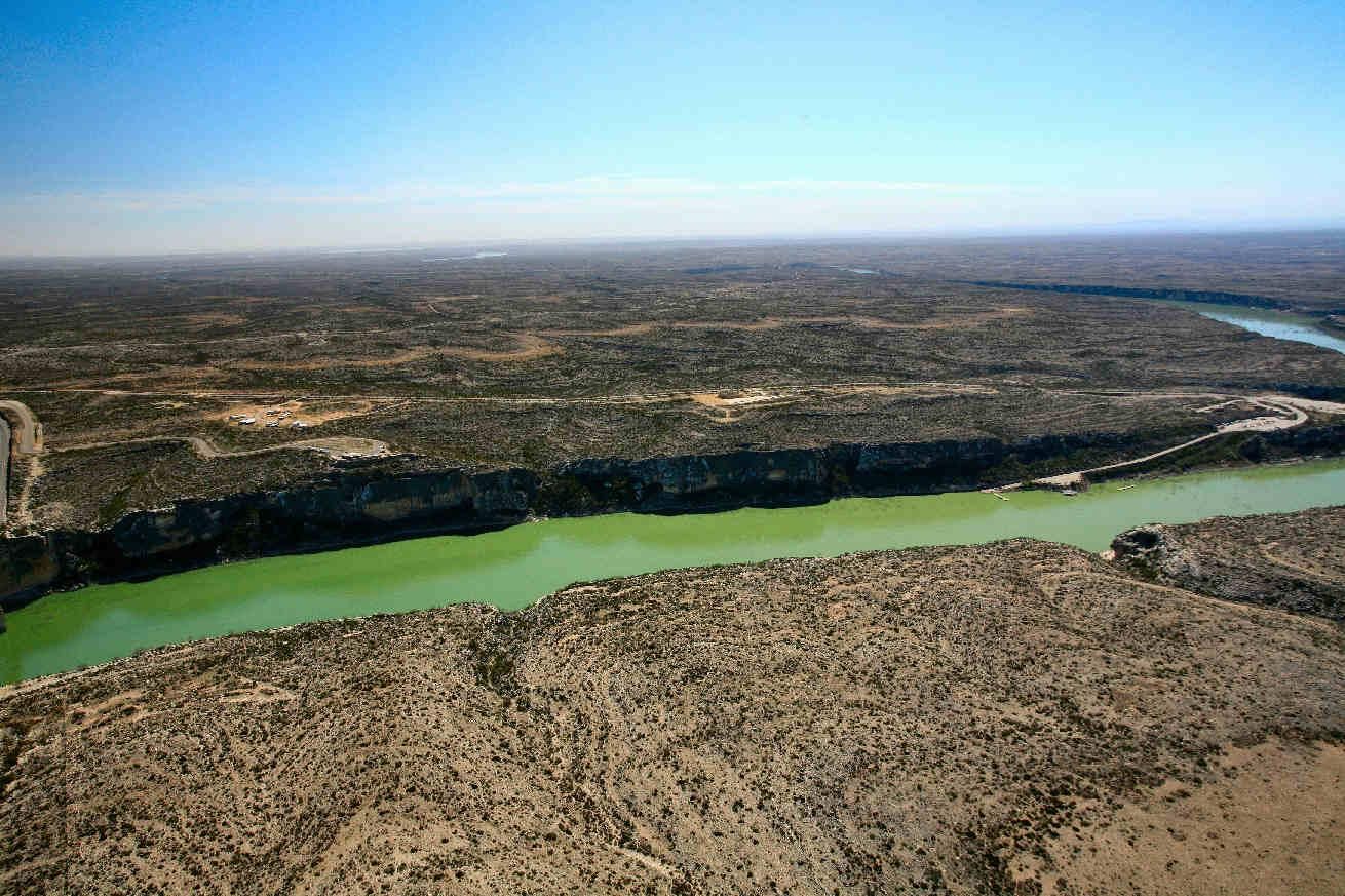 195 acres in Val Verde County, Texas