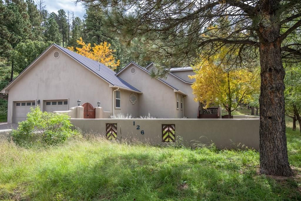 3.43 acres in Lincoln County, New Mexico