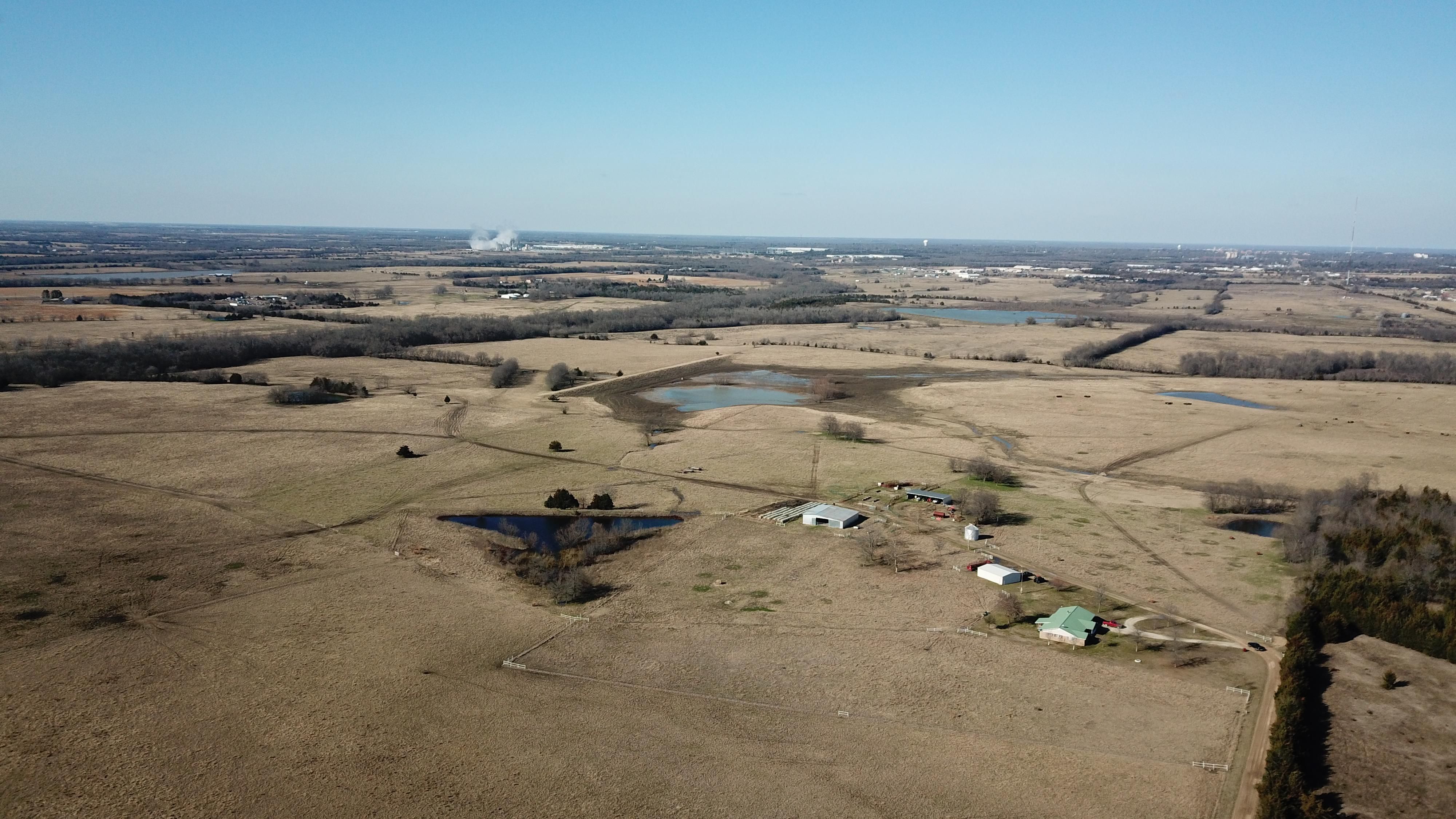 332.58 acres in Lamar County, Texas