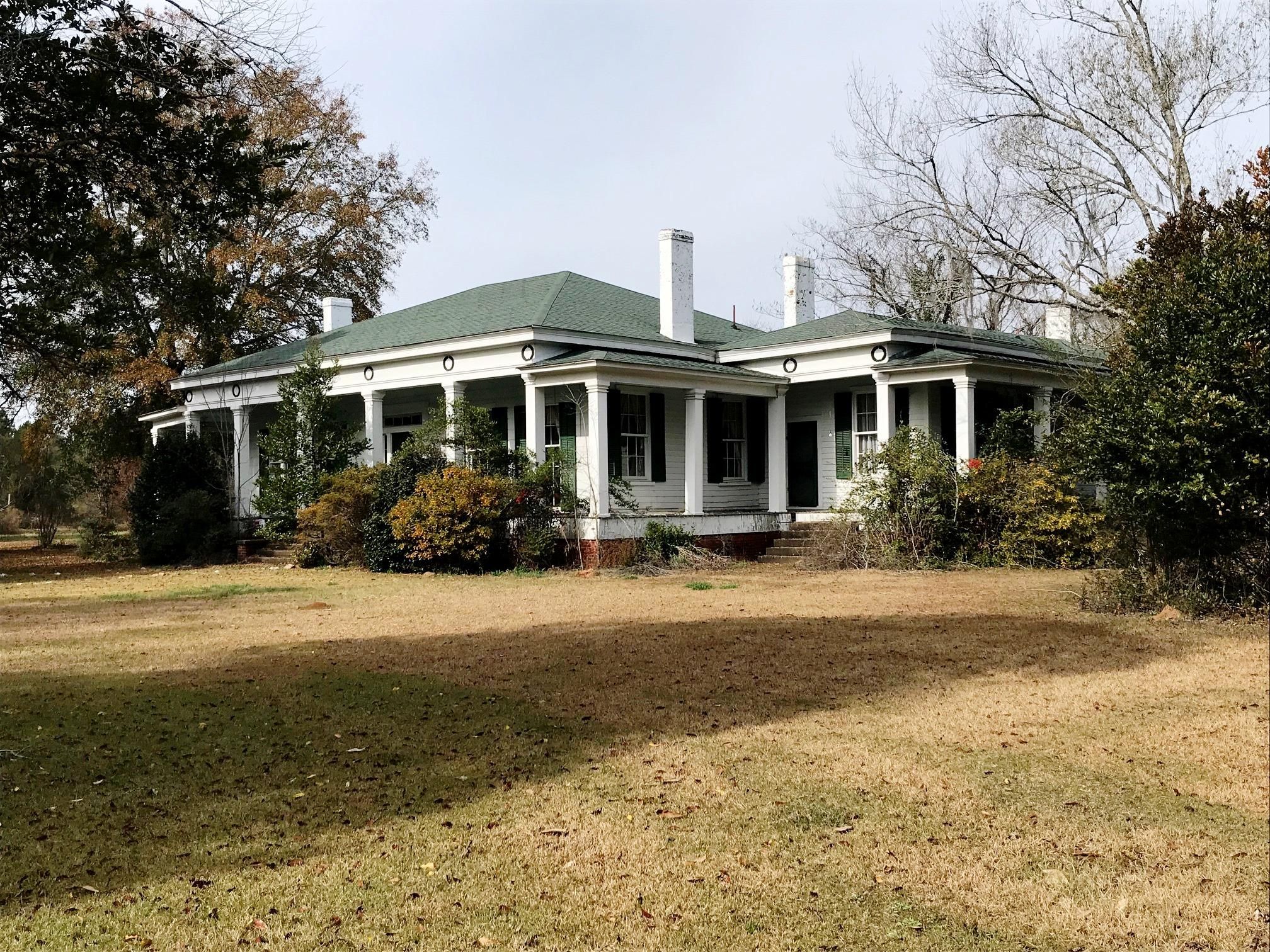 636 acres in Elmore County, Alabama