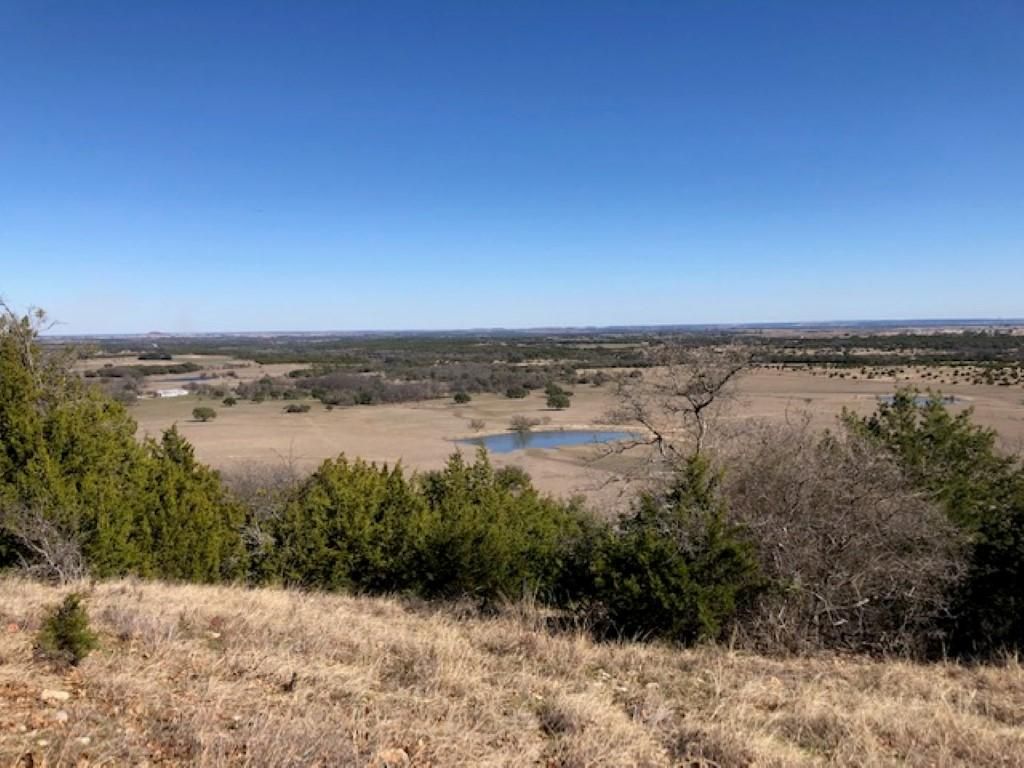 30 acres in Lampasas County, Texas
