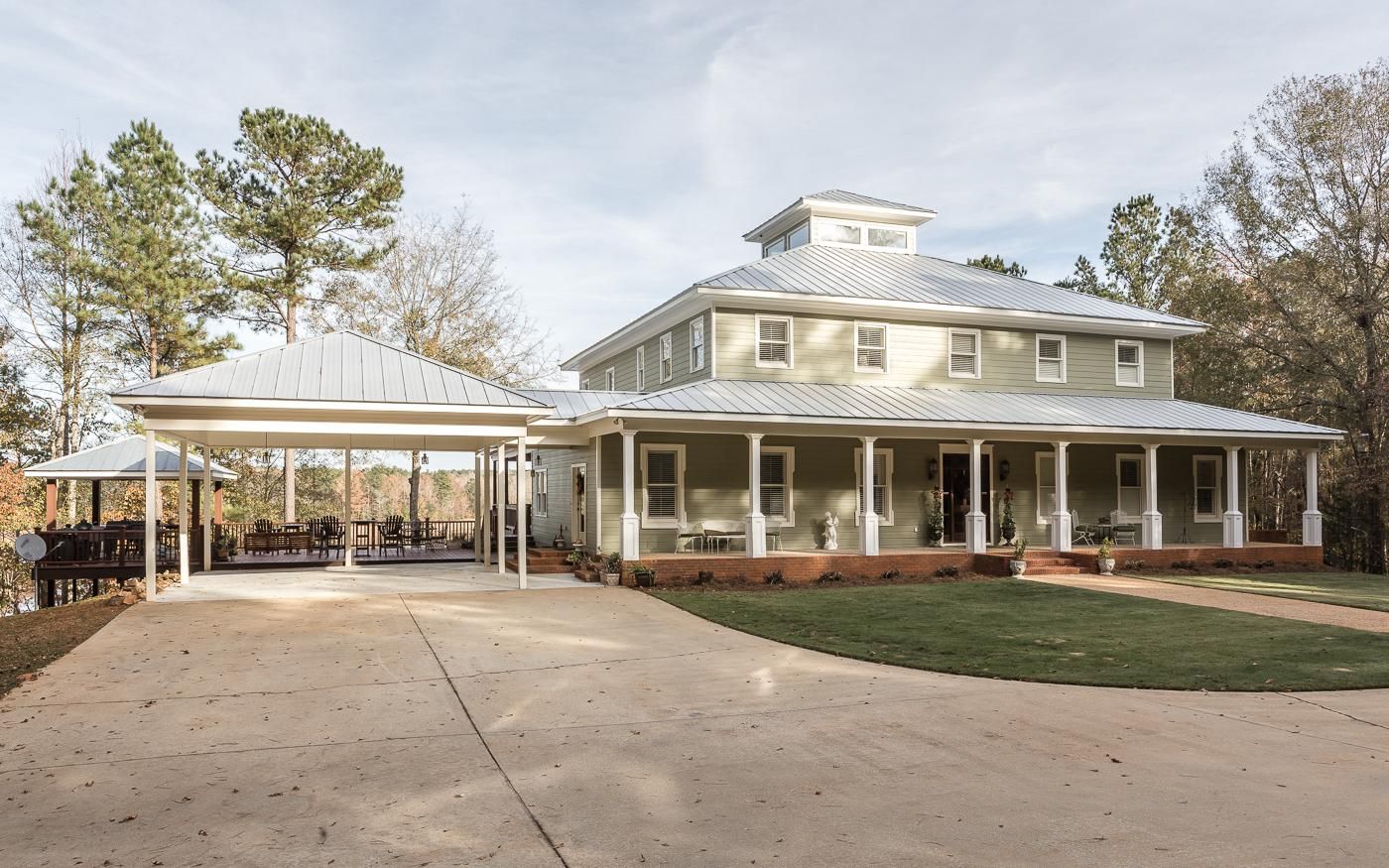 566 acres in Troup County,