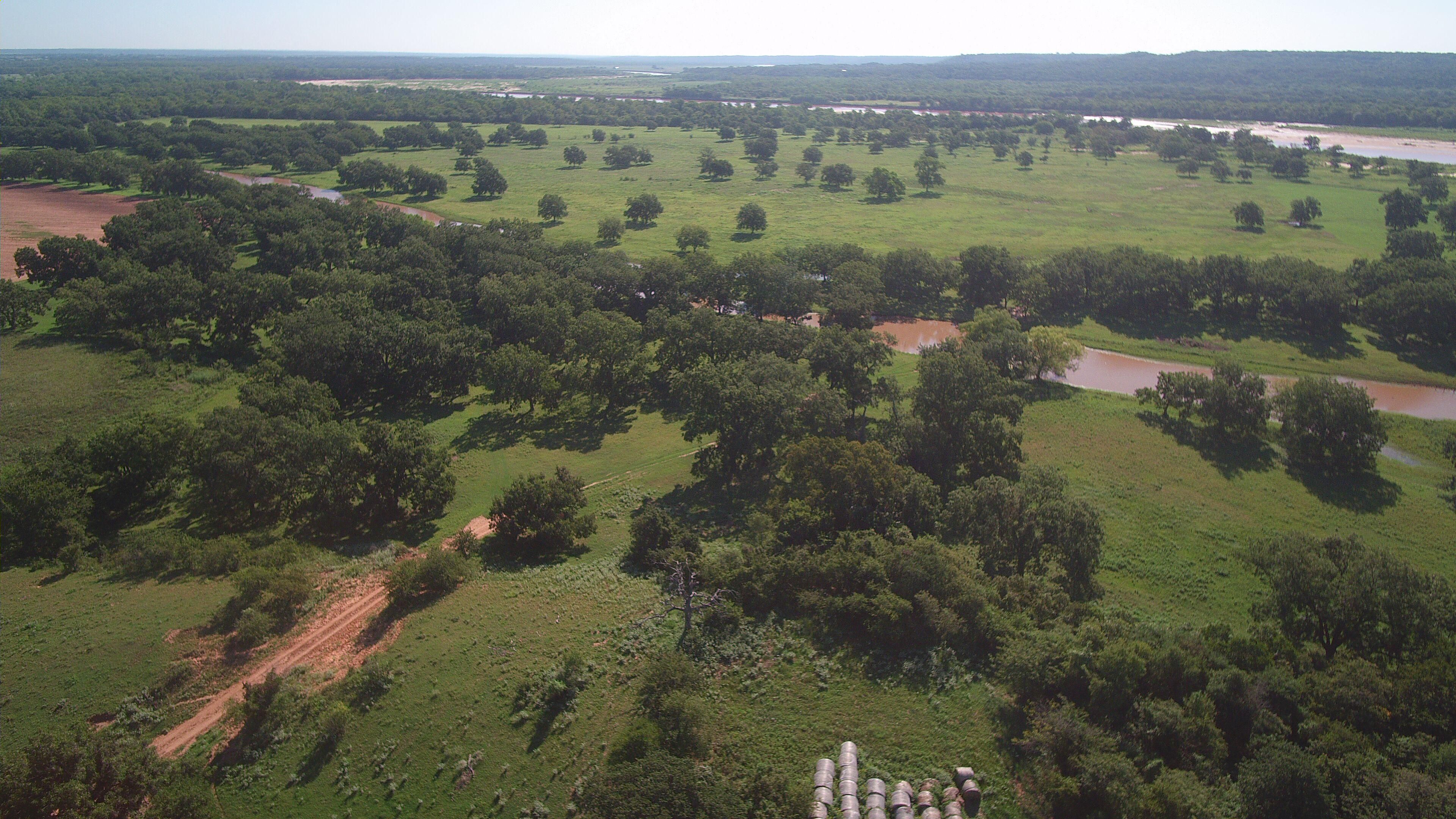 507 acres in Love County, Oklahoma