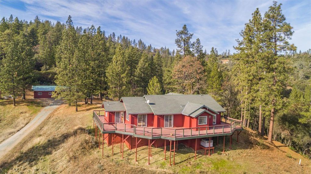 23.34 acres in Amador County, California