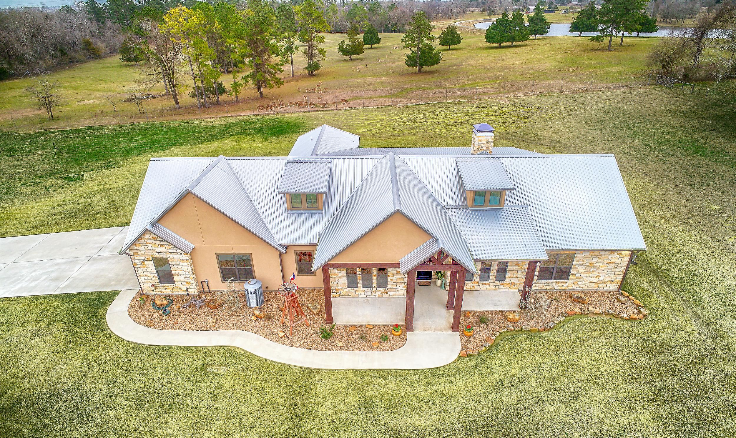 10 acres in Montgomery County, Texas