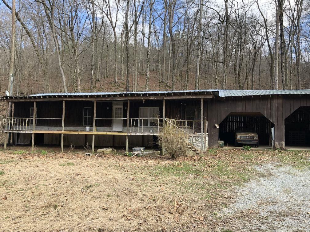 24.99 acres in Hickman County, Tennessee