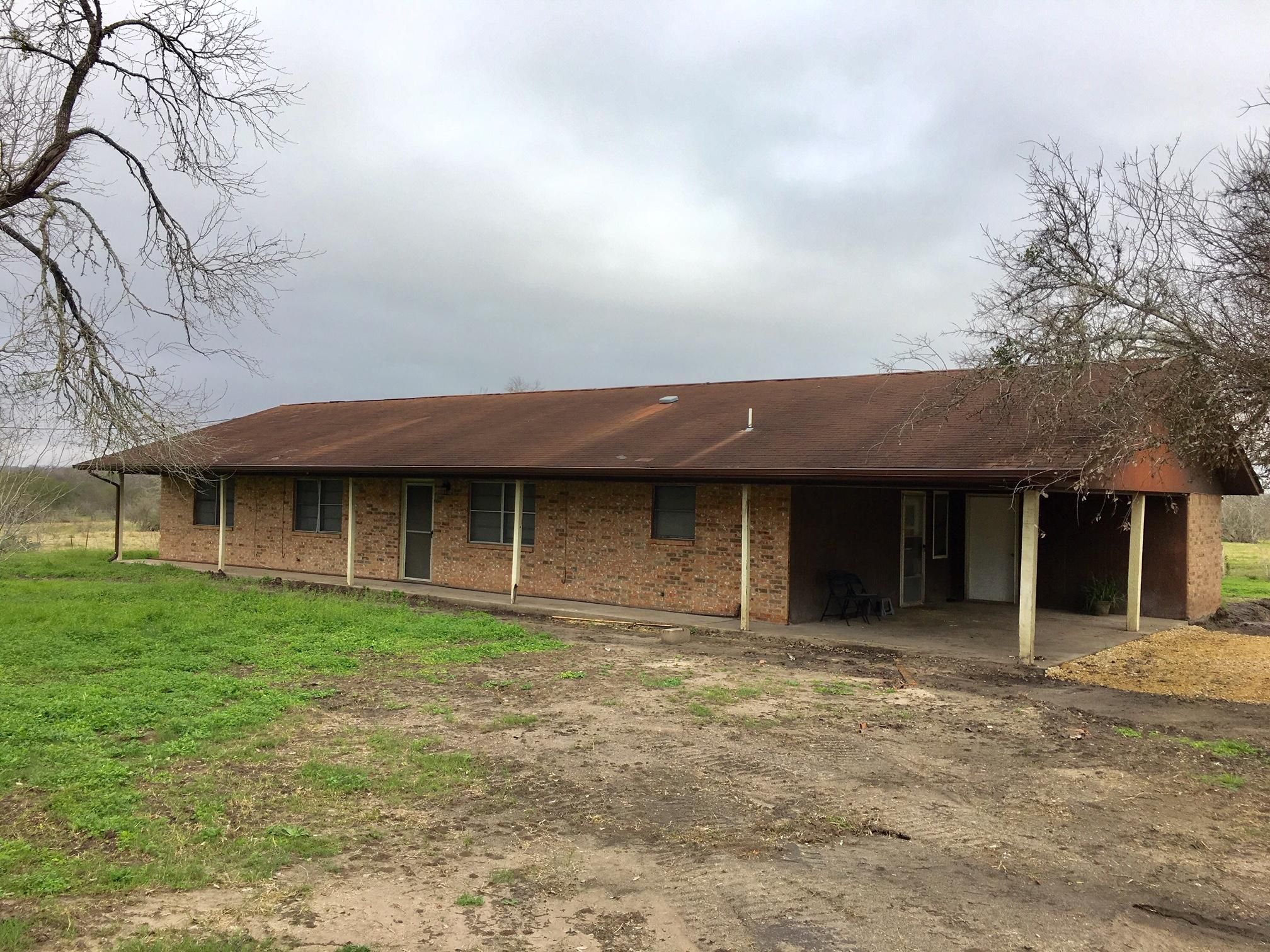 16 acres in Karnes County, Texas