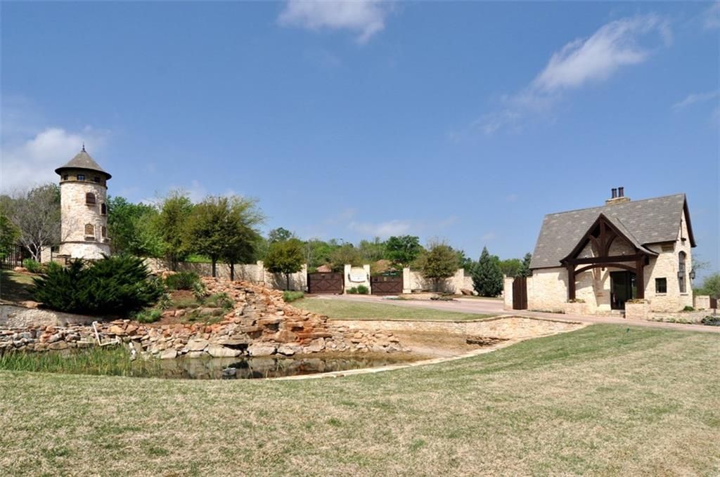 1.29 acres in Tarrant County, Texas