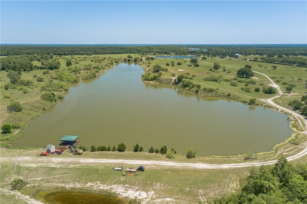 16 acres in Kaufman County, Texas