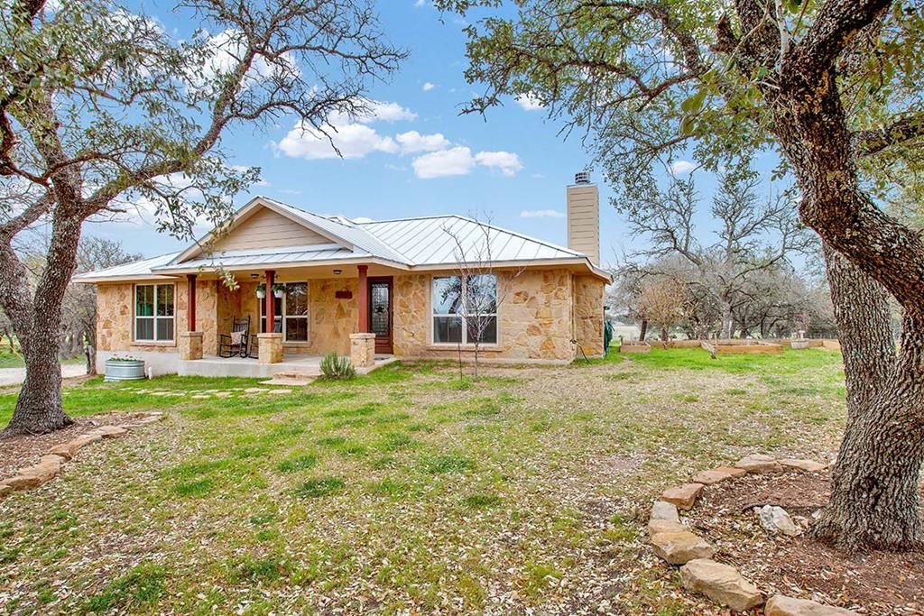 18 acres in Gillespie County, Texas