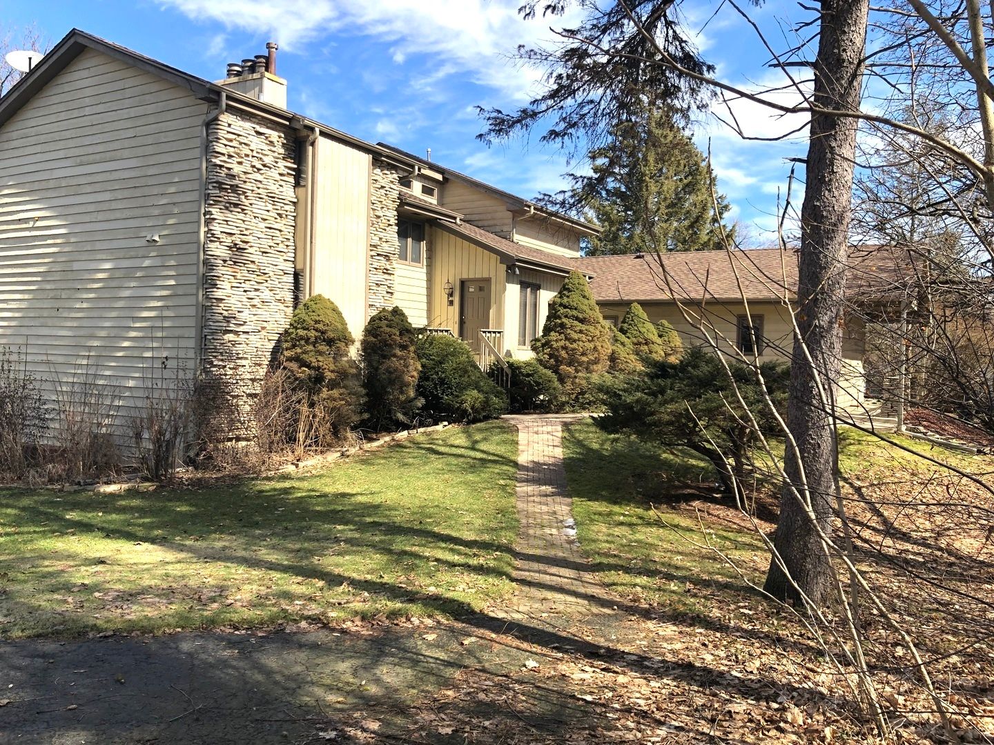 2.04 acres in McHenry County, Illinois