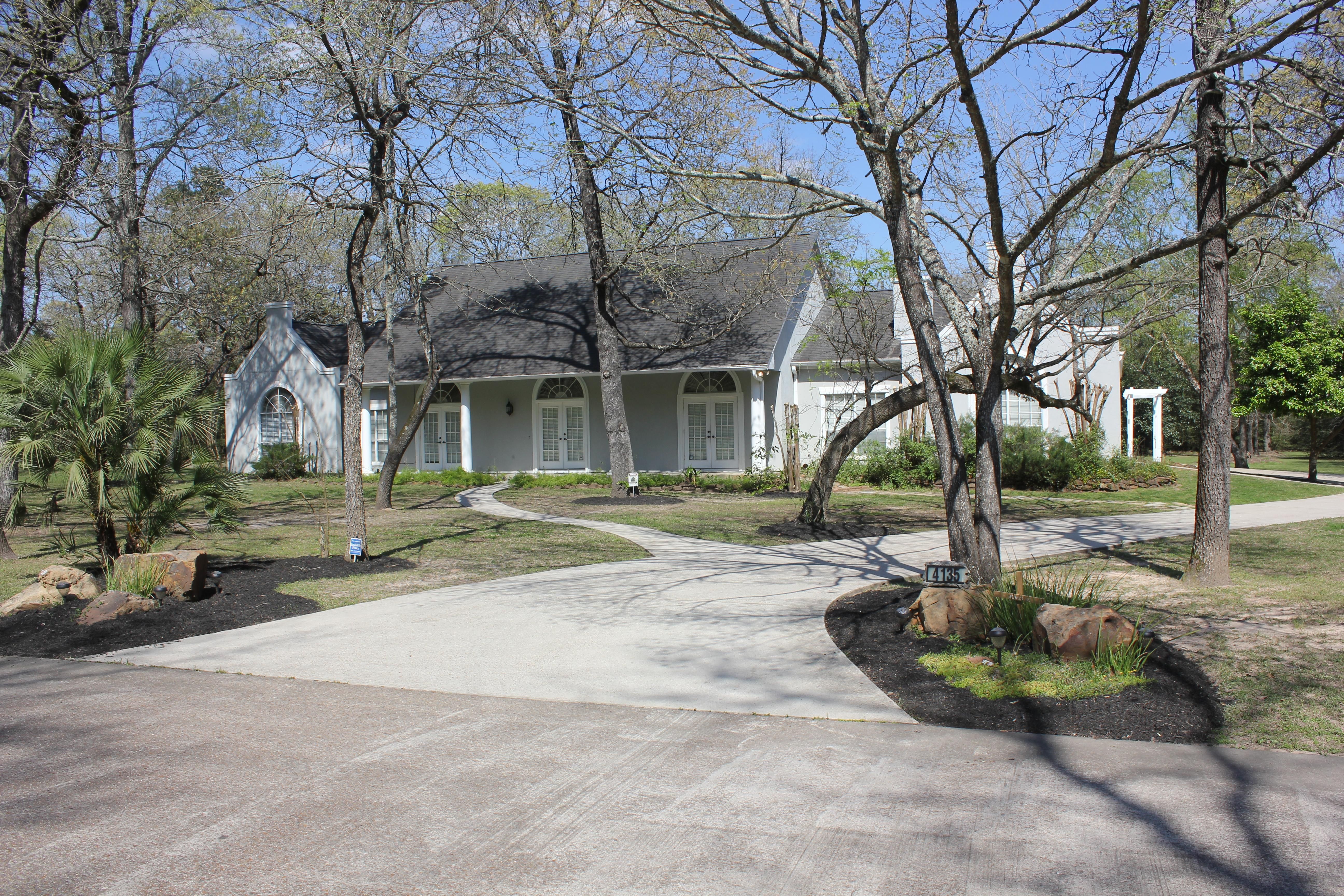 2 acres in Montgomery County, Texas