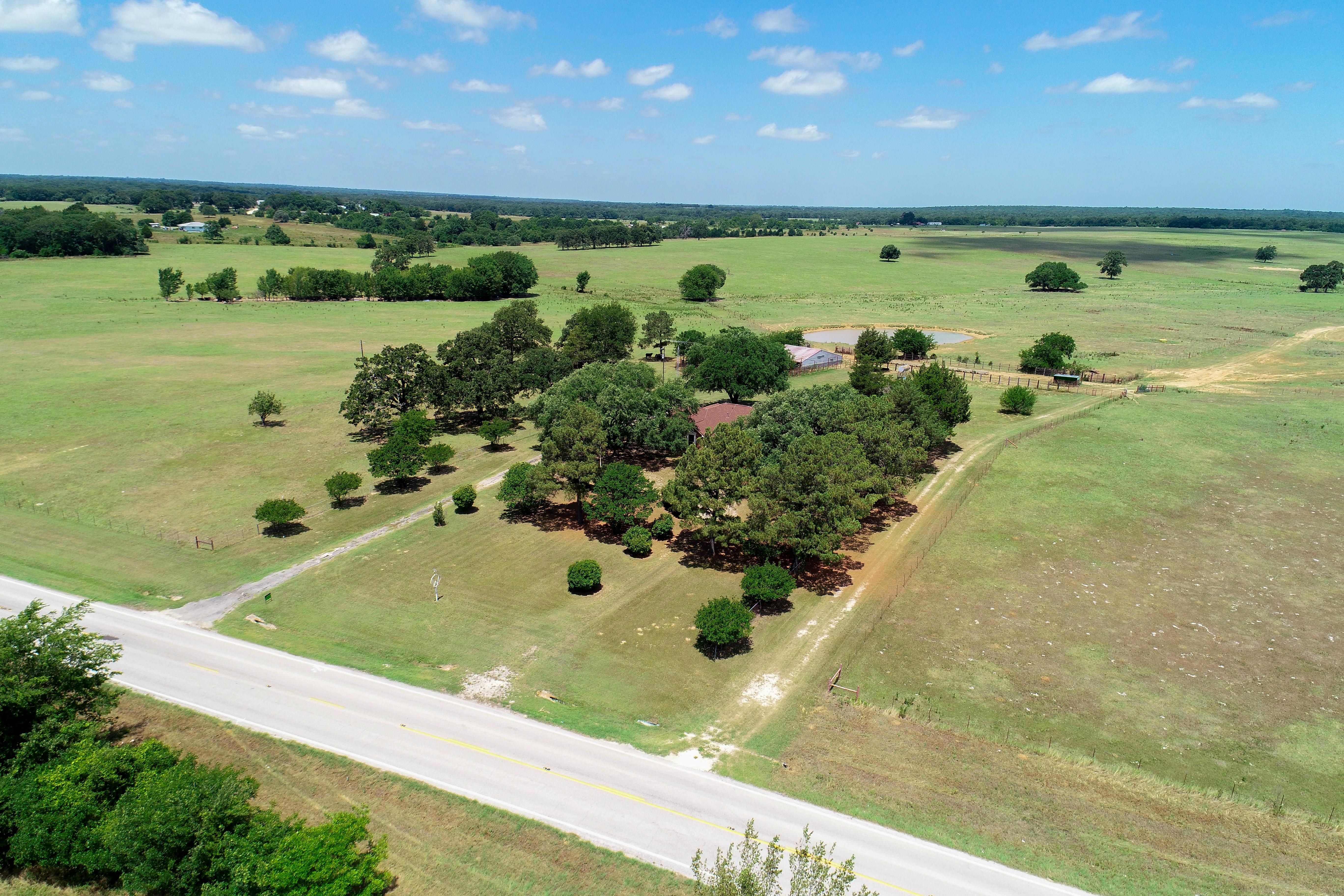 1.2 acres in Robertson County, Texas