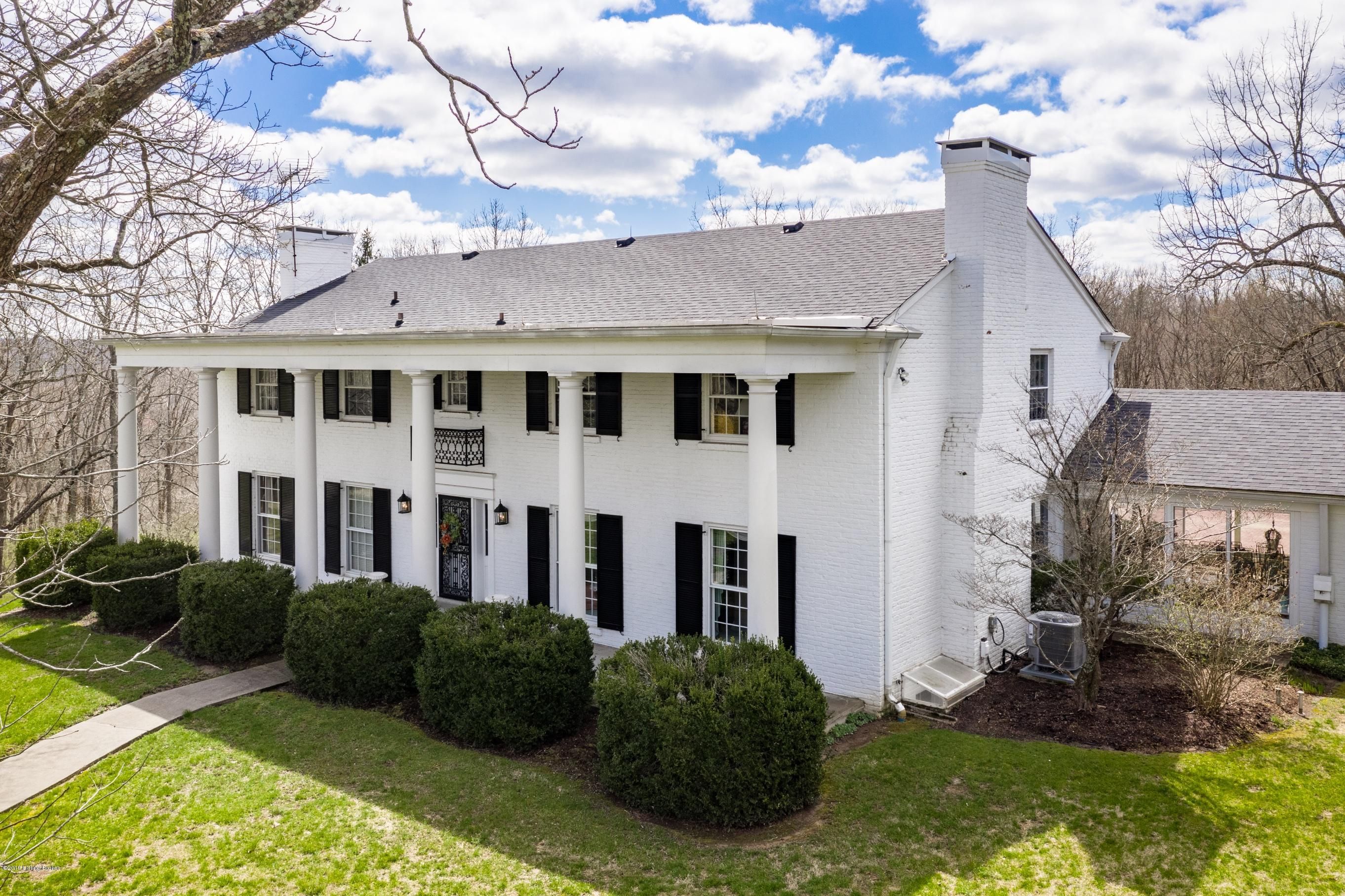 12.89 acres in Jefferson County, Kentucky