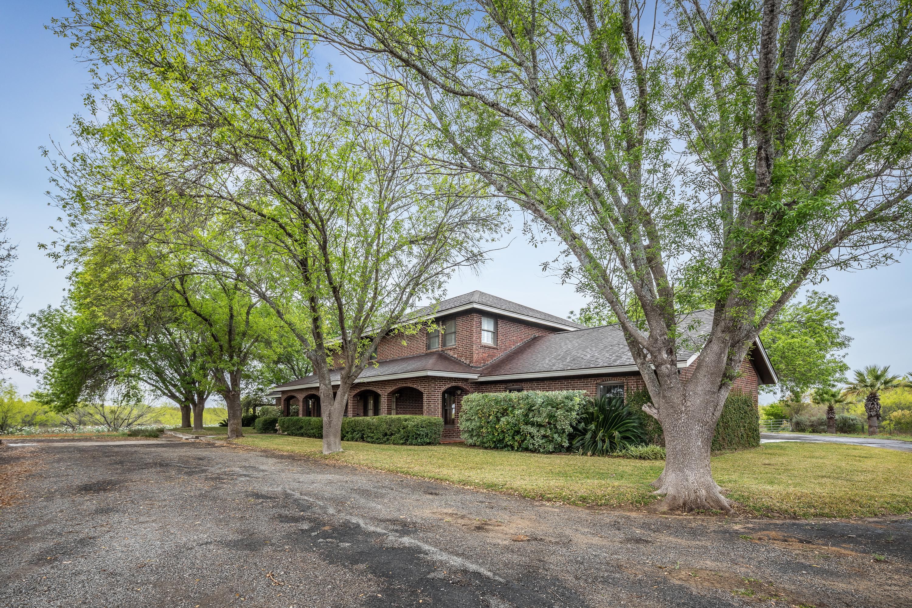 100 acres in Dimmit County, Texas