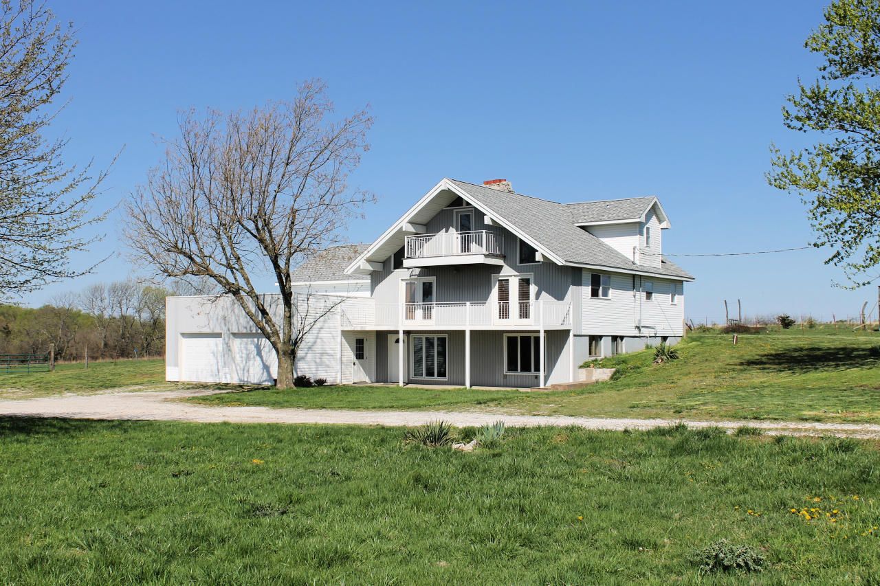 42 acres in Cedar County, Missouri