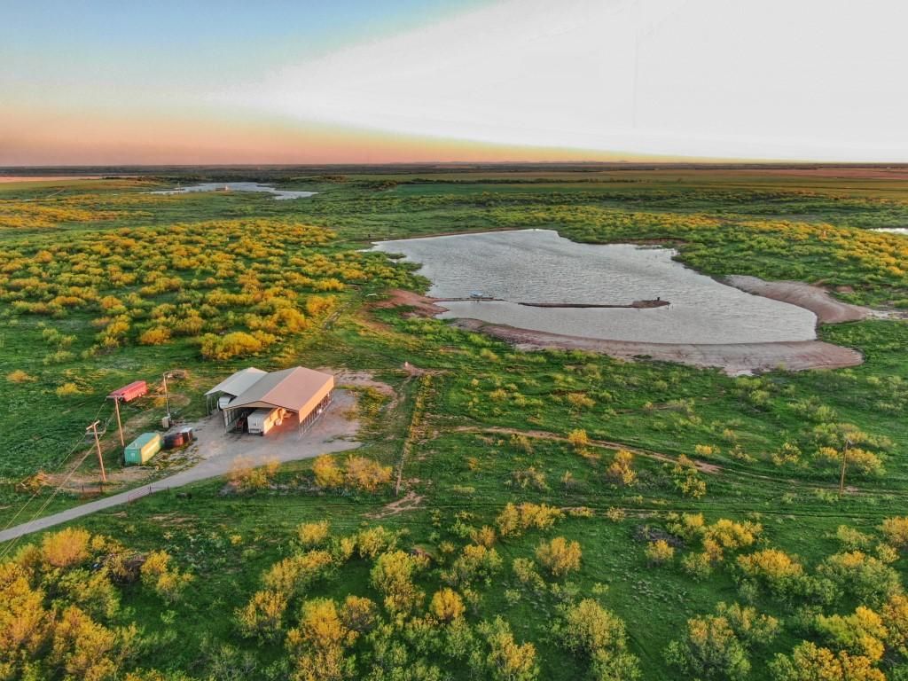 293 acres in Wichita County, Texas