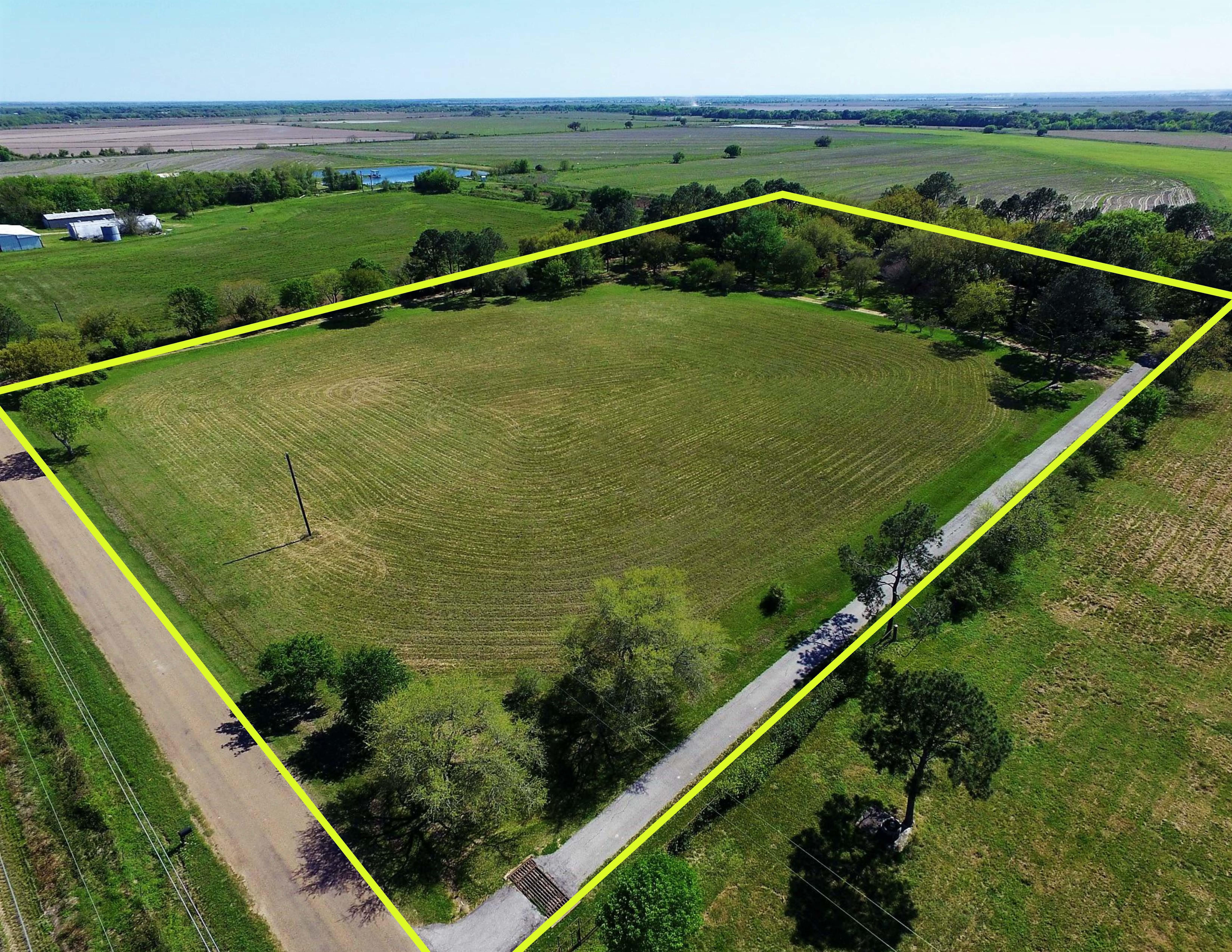 12.50 acres in Colorado County, Texas