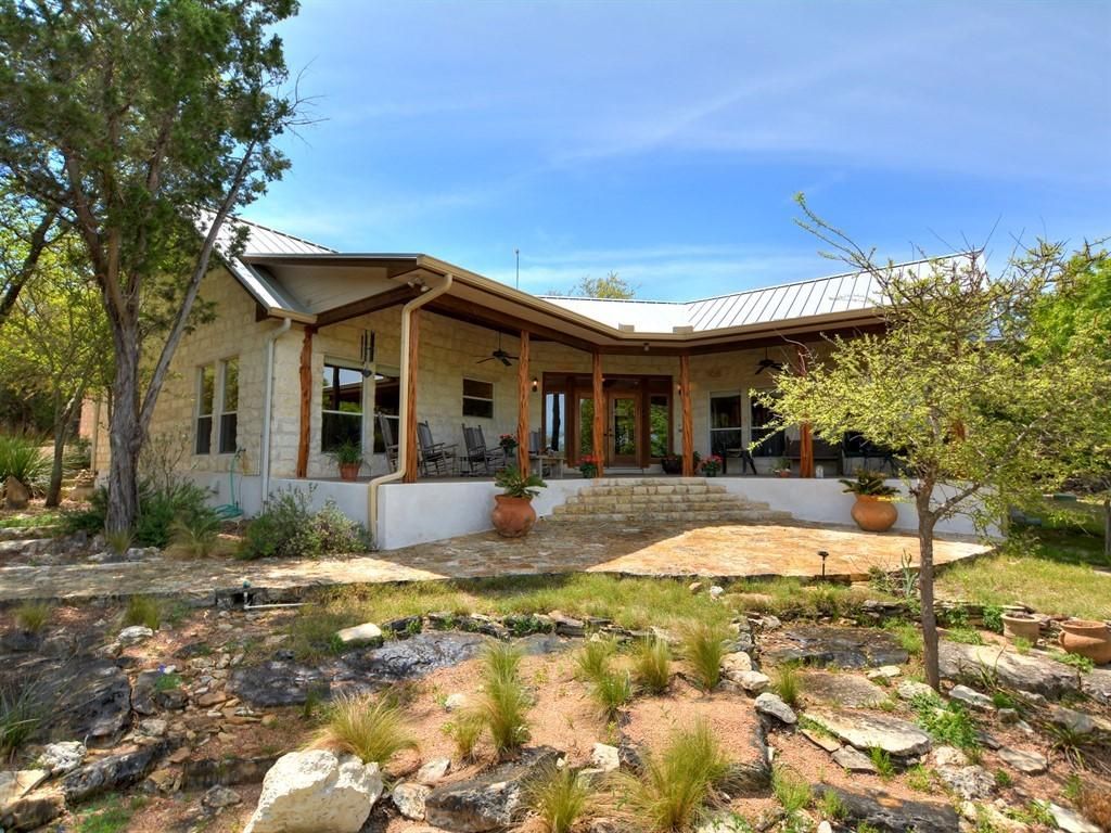 15.25 acres in Hays County, Texas