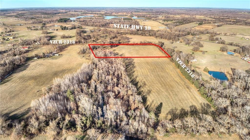 9 acres in Van Zandt County, Texas