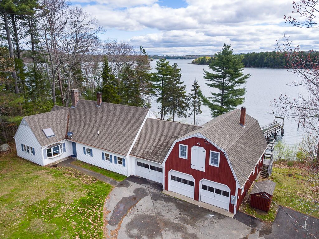 1.6 acres in Lincoln County, Maine