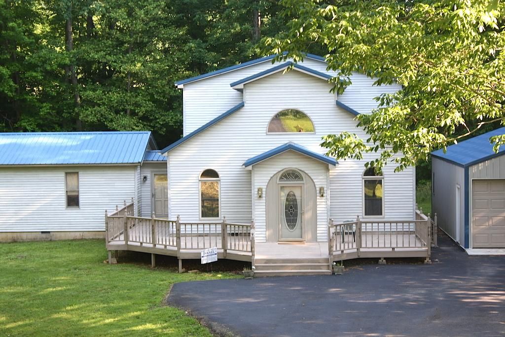 1.9 acres in Russell County, Kentucky