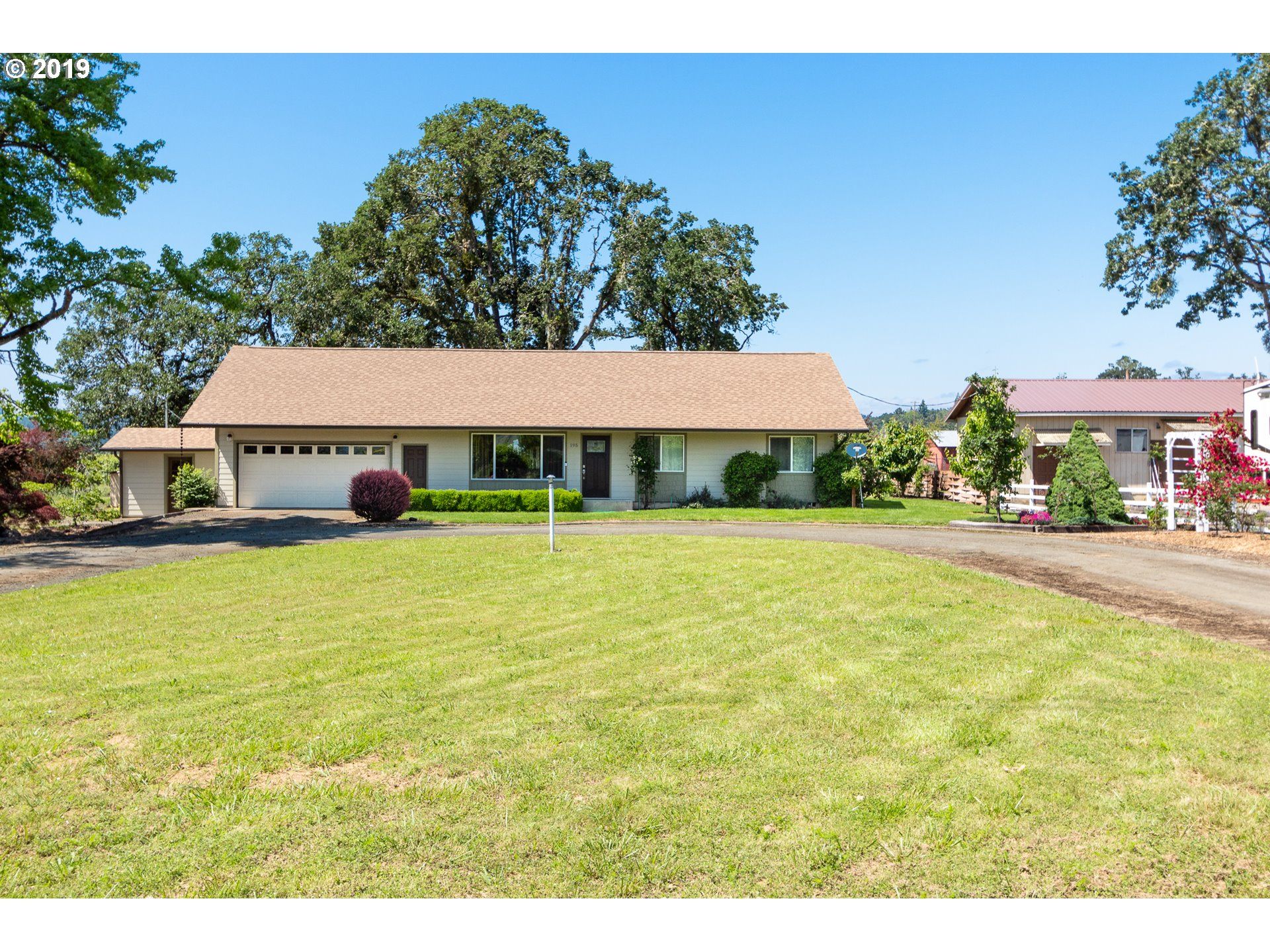 2 acres in Douglas County, Oregon
