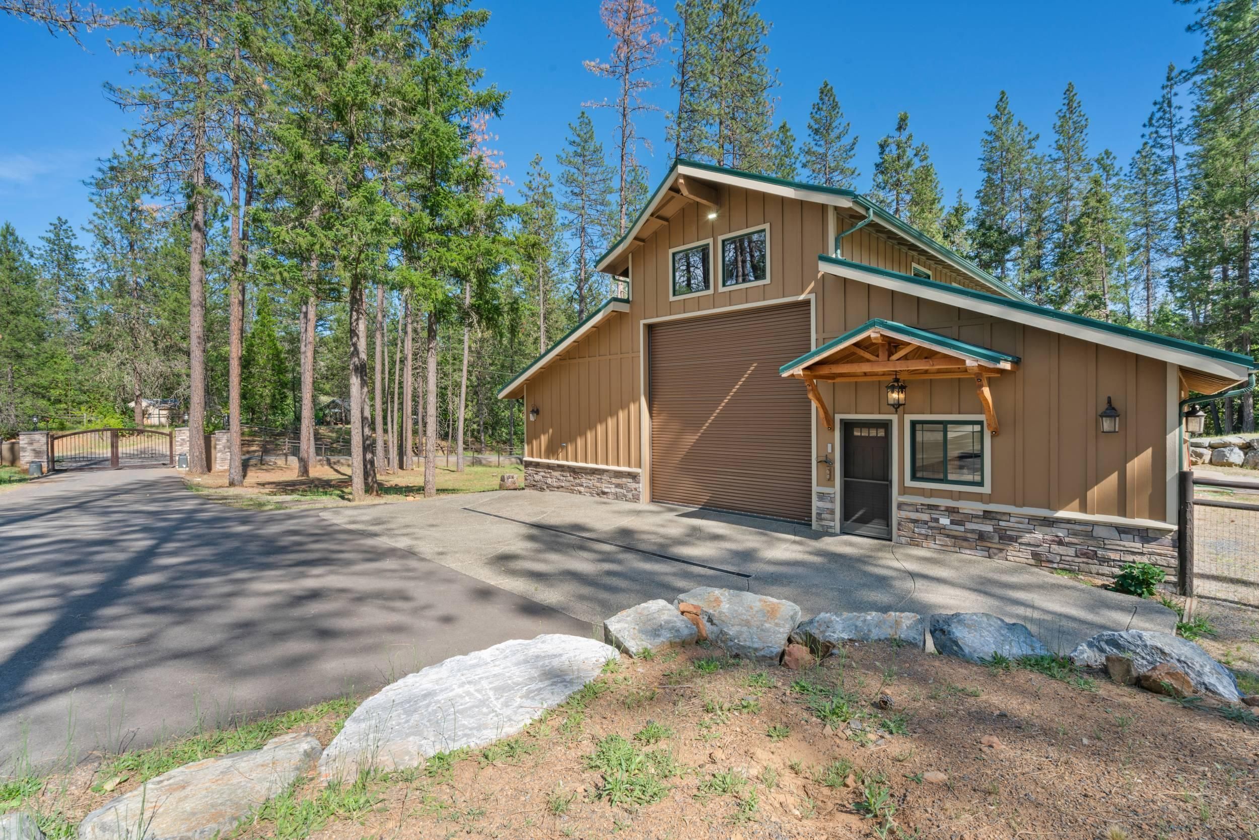 10.69 acres in Jackson County, Oregon