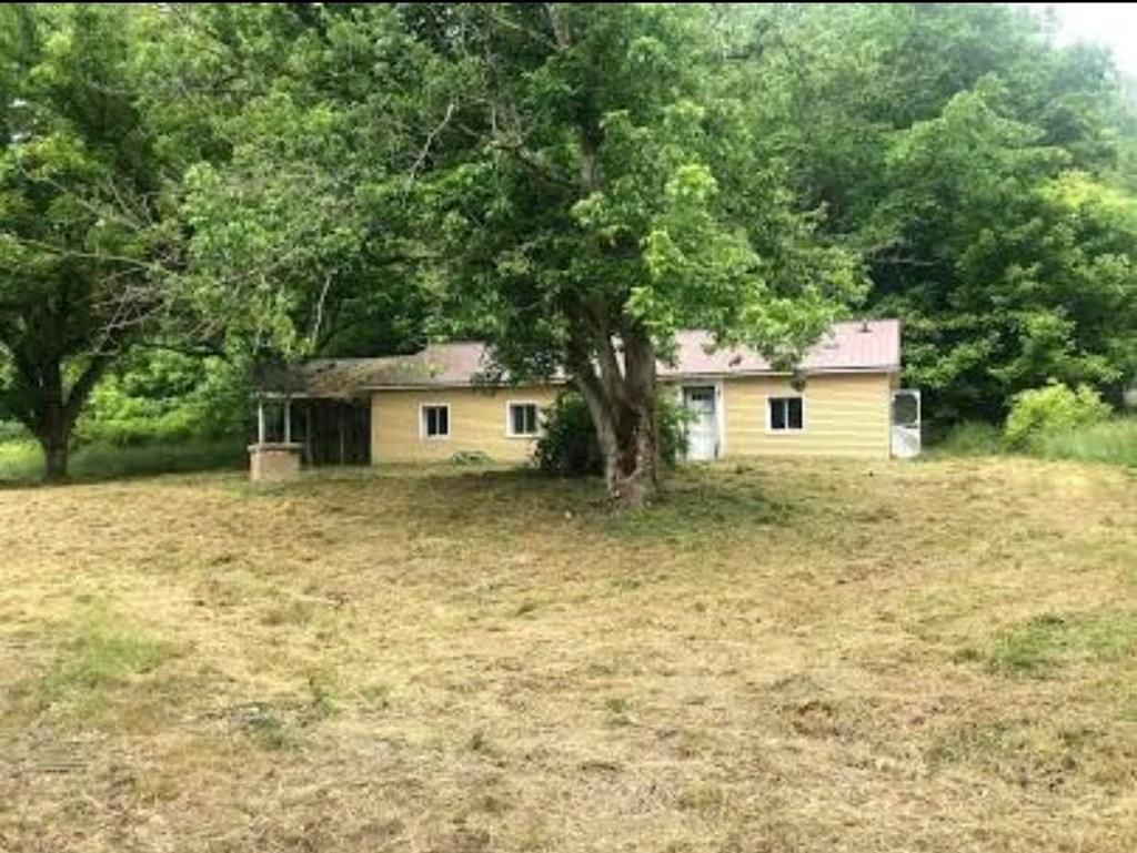 6.58 acres in Lawrence County, Kentucky