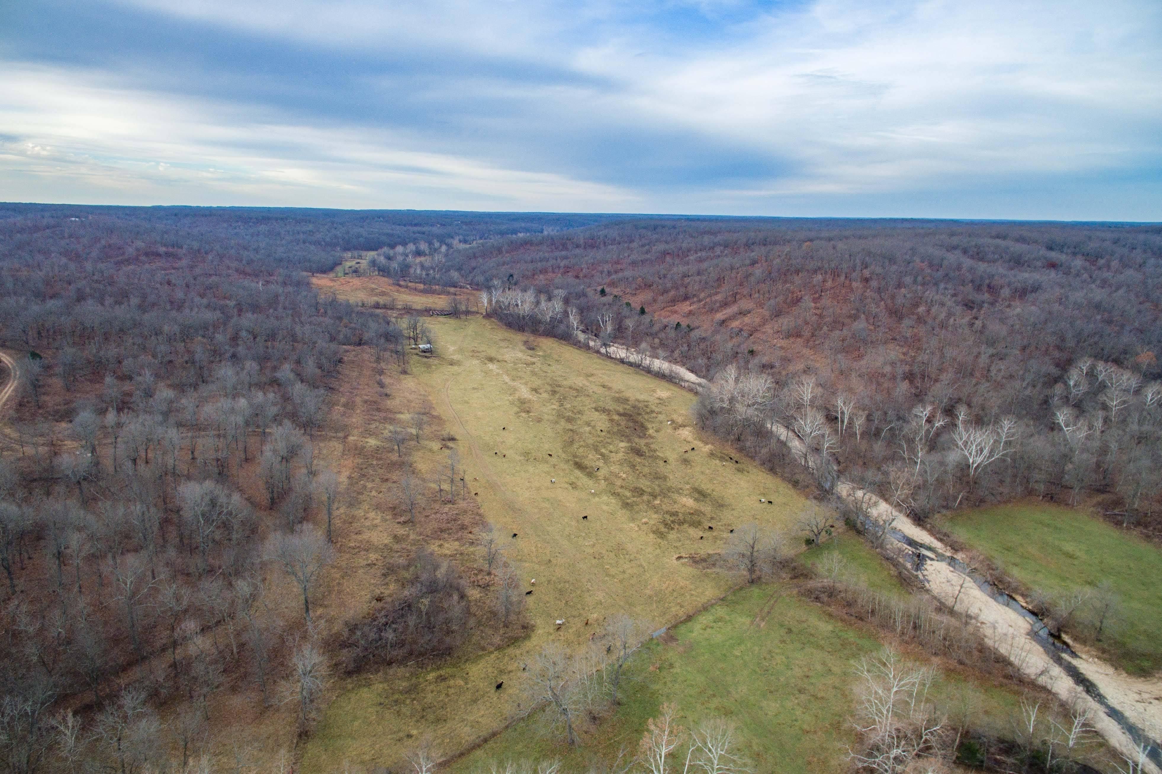 108 acres in Dallas County, Missouri