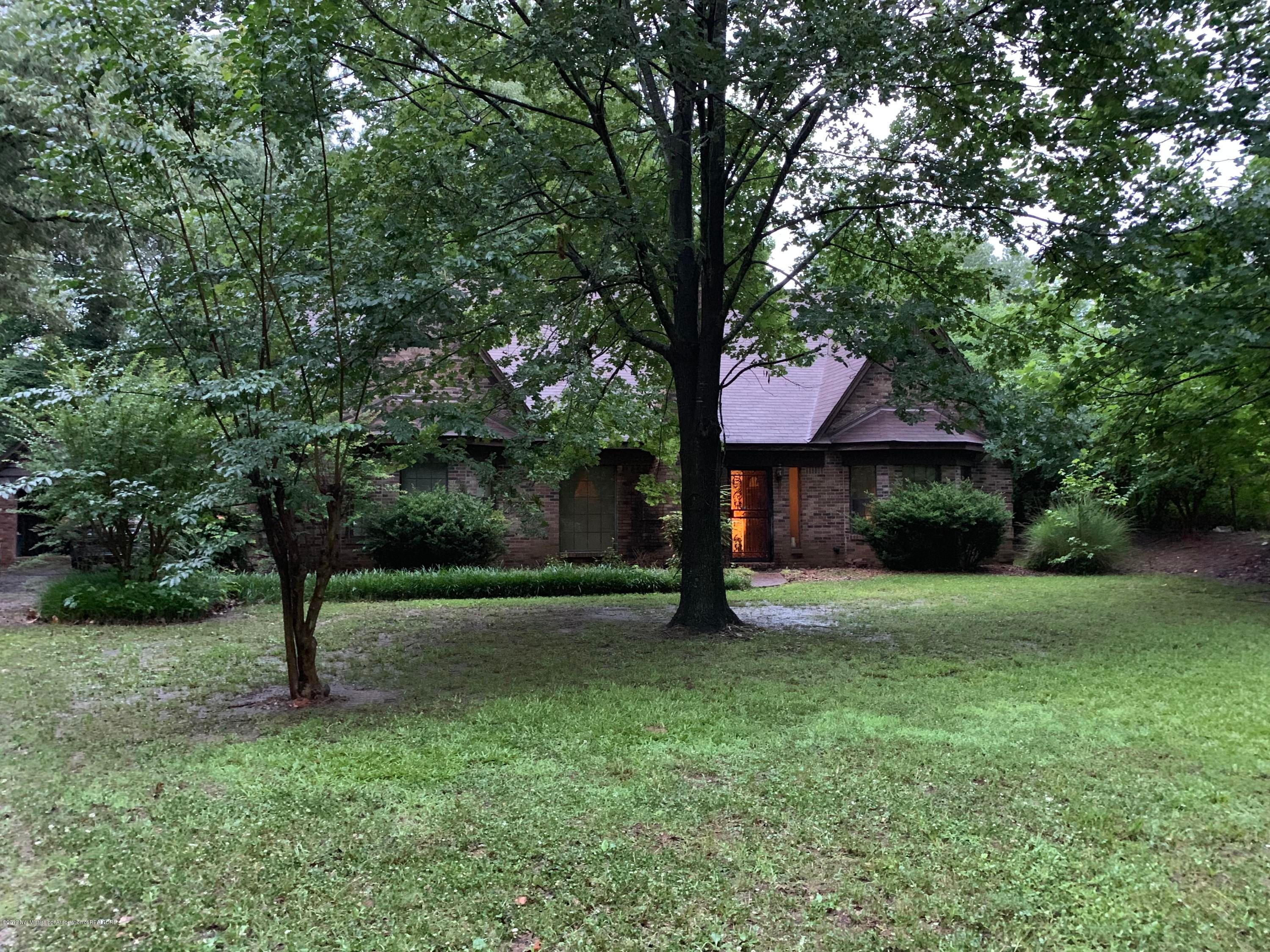 5 acres in DeSoto County, Mississippi