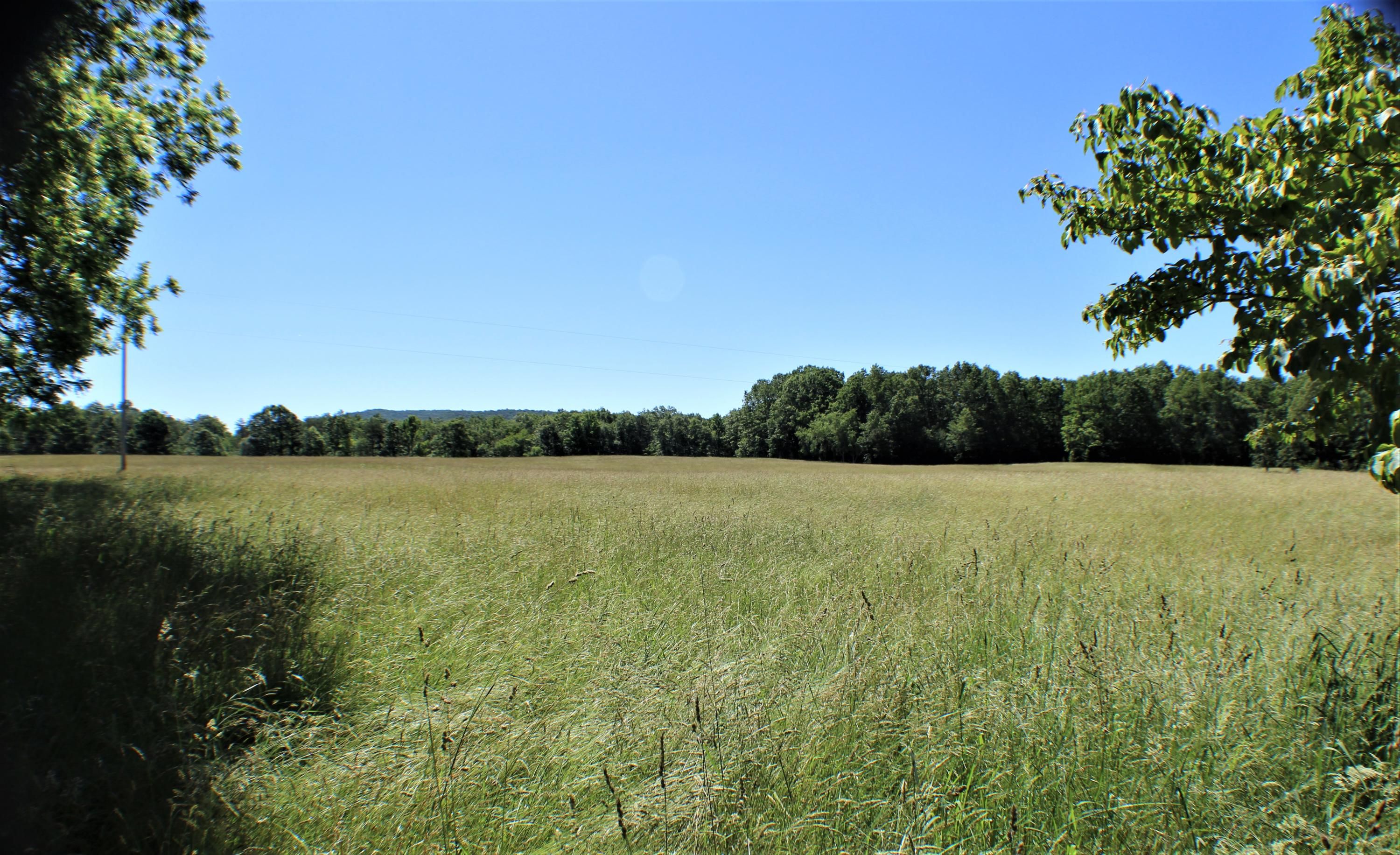 10.24 acres in Pocahontas County, West Virginia