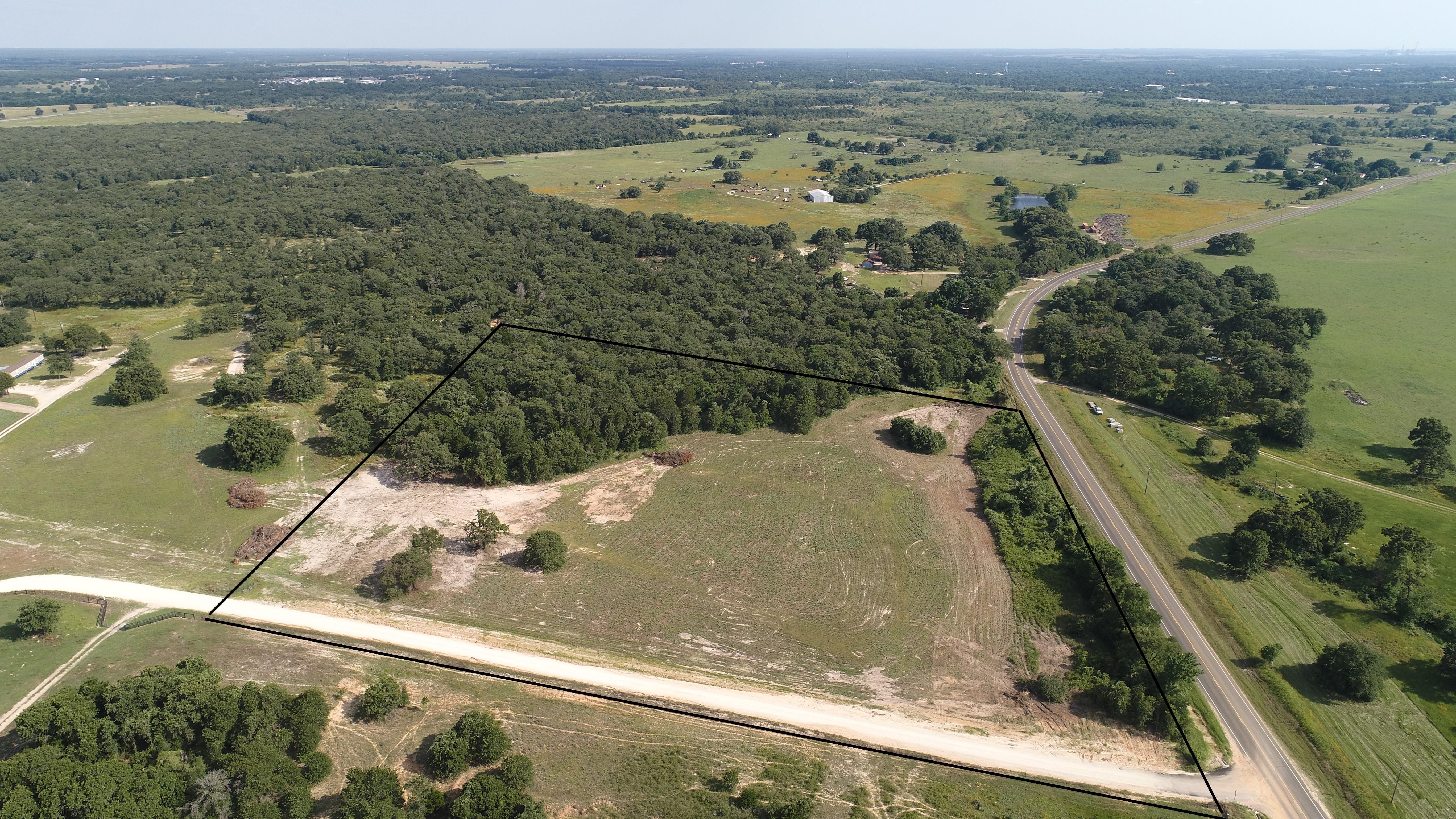 10 acres in Milam County, Texas