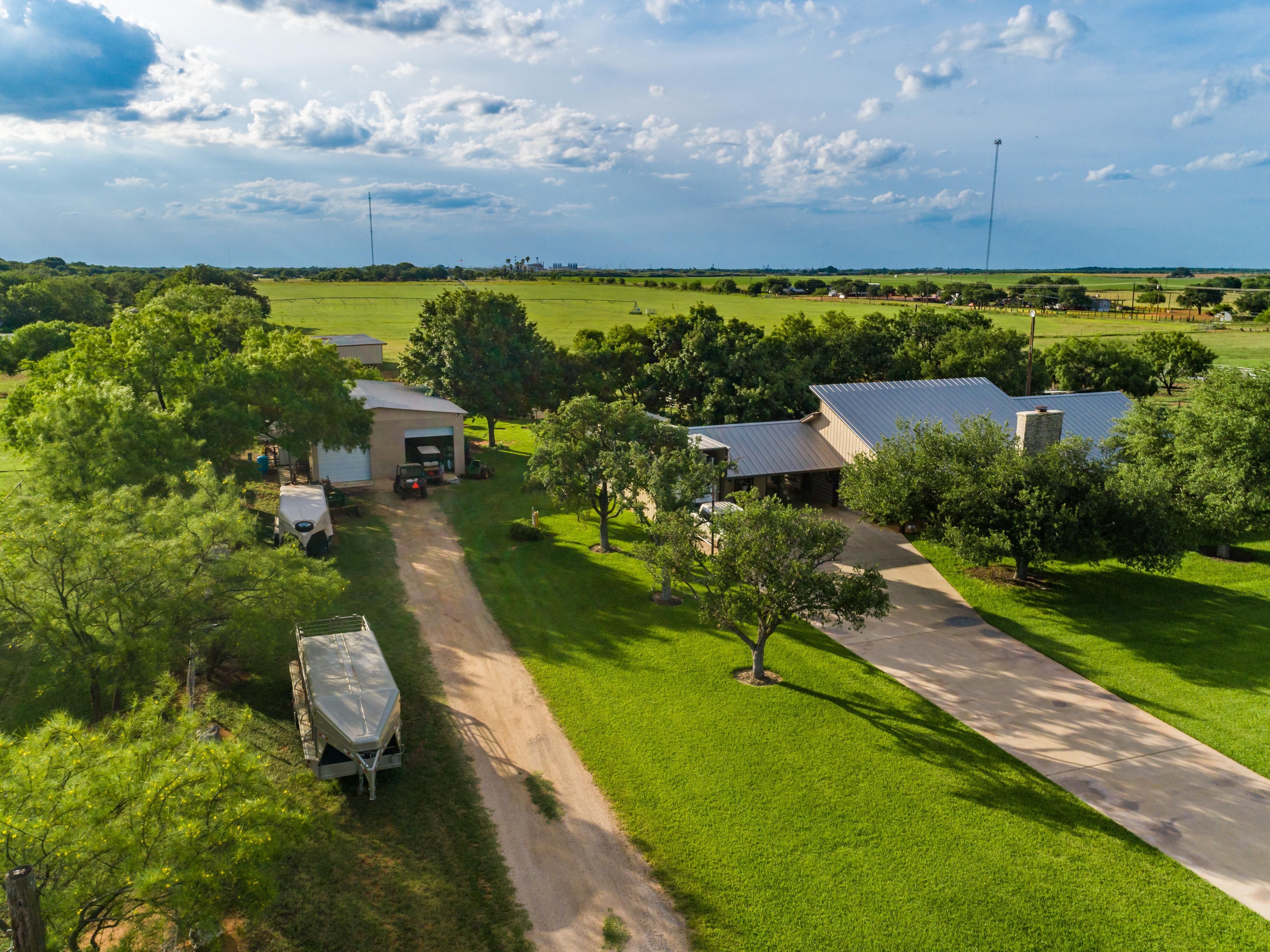 7.9 acres in Frio County, Texas